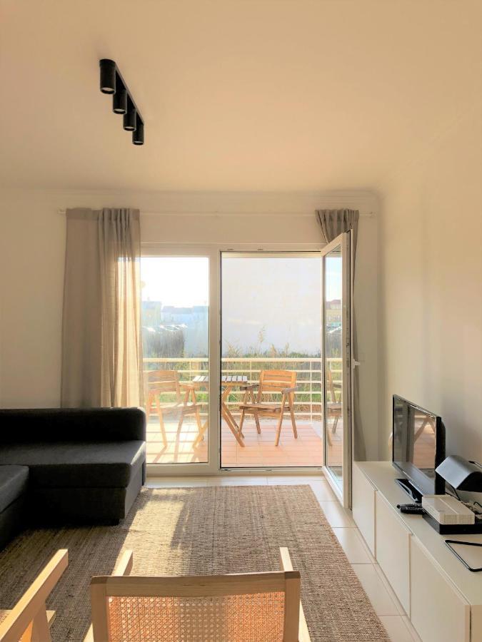 Апартаменты Sea Avenue House - Center Baleal - Surfboard Included Феррел Экстерьер фото