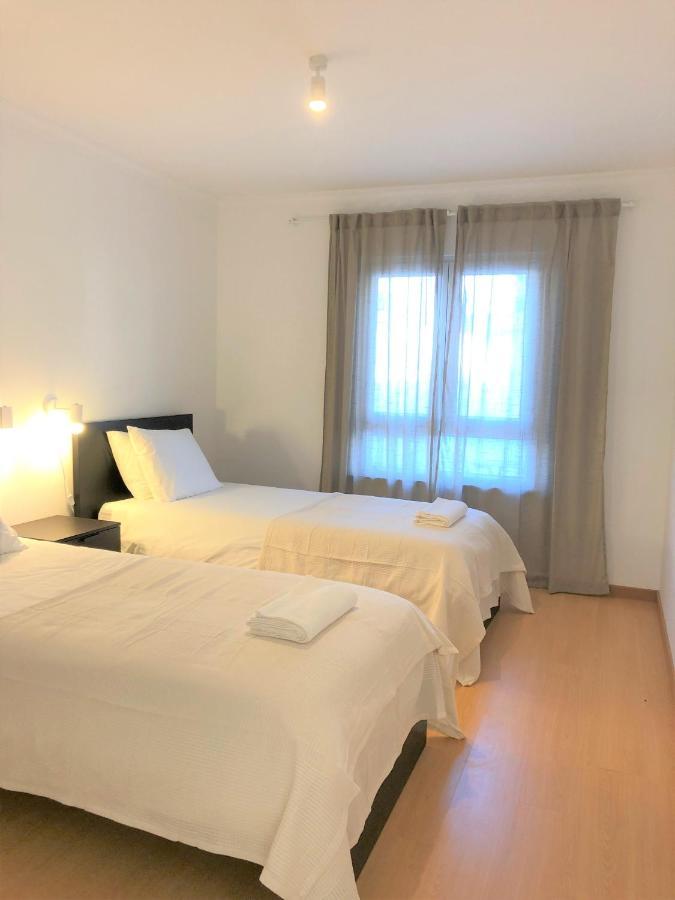 Апартаменты Sea Avenue House - Center Baleal - Surfboard Included Феррел Экстерьер фото