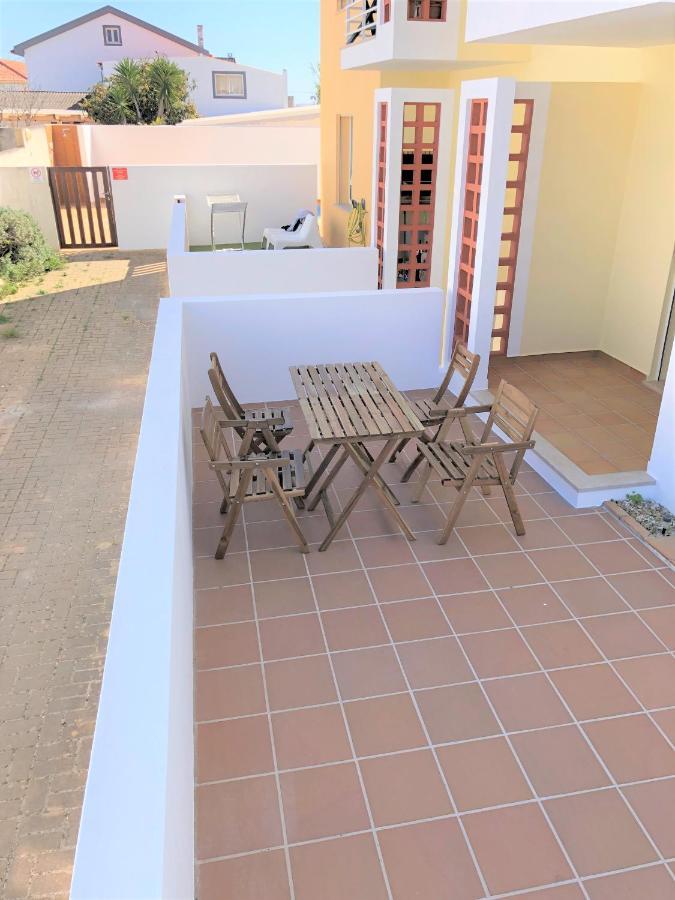 Апартаменты Sea Avenue House - Center Baleal - Surfboard Included Феррел Экстерьер фото